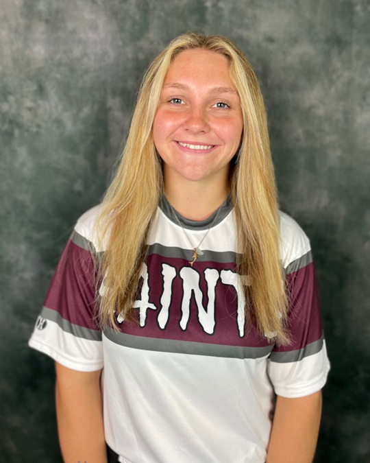 #9 Makynzee Schneider